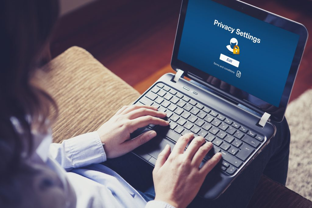 Navigating US Study Visas: Mastering Your Social Media Account Privacy Settings 3 image 434